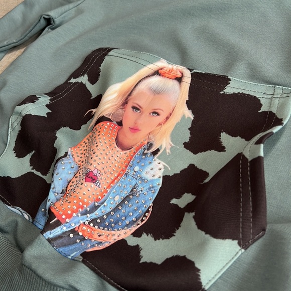 🟢 BUNDLE SALE 2 for $20 - NWOT Girls Sweatshirt - Picture 5 of 12